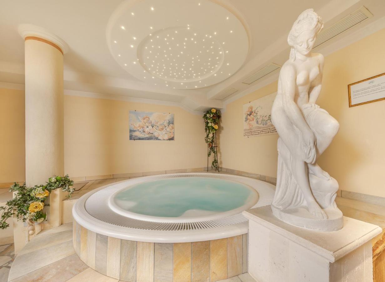 Hotel Belaval Сельва-ді-Валь-Гардена Екстер'єр фото